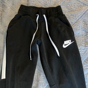 Nike, Black womens XS Sweatpants!